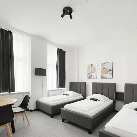 Ensas Bau Homestay *